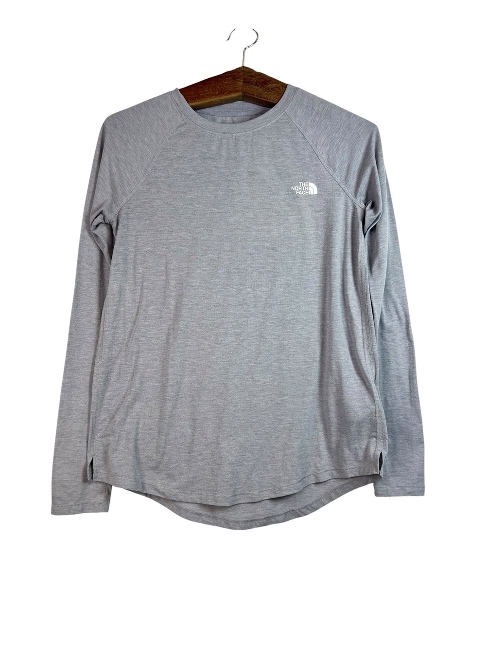 The North Face Women’s Gray Long Sleeve Lightweight Shirt Sz S Gorpcore Outdoor